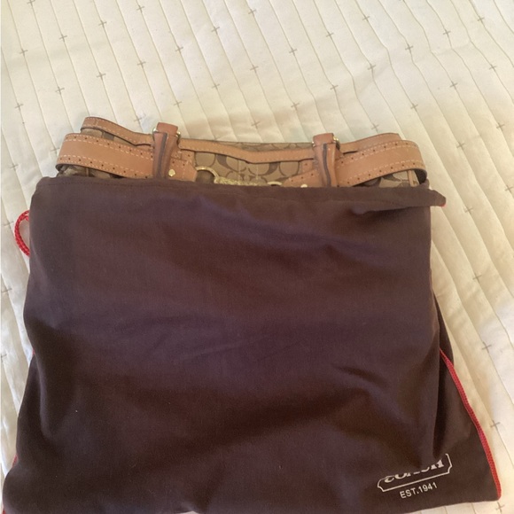 Coach Handbag - Picture 7 of 9